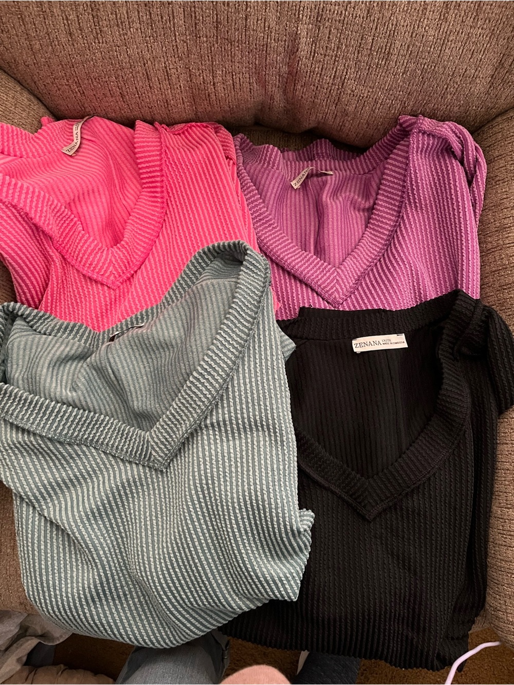 Zenana Outfitters V-Neck Ribbed tops Pack - Black, Hot Pink, Lavender, Sage.